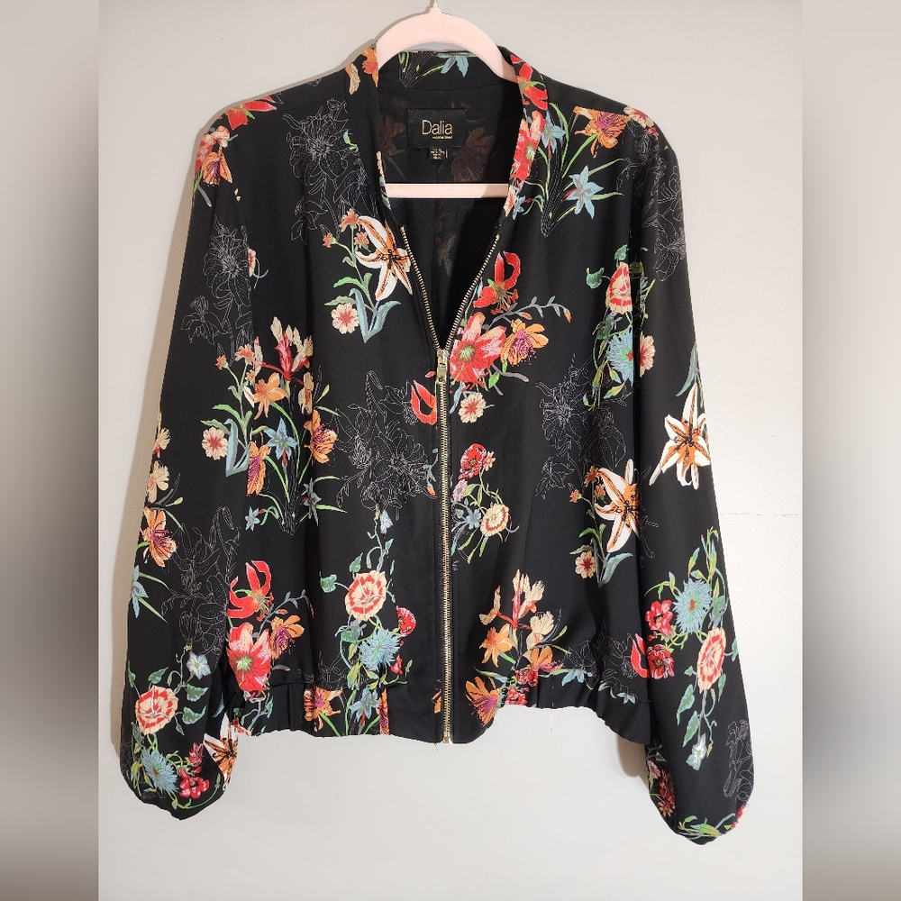 DALIA - XL - FLORAL BOMBER JACKET